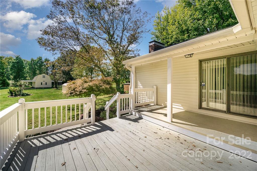 40769 Hearne Road New London, NC 28127 - Photo 7 of 35 Gallery Image 7