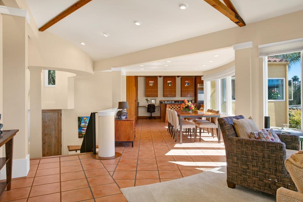 234 3rd Street Encinitas, CA 92024 - Photo 25 of 25 Open floorplan on main level.