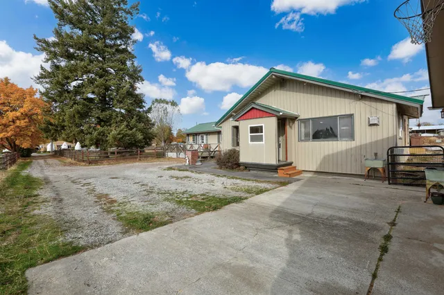 $335,000 | 916 North Woodruff Road, Spokane Valley, WA 99206