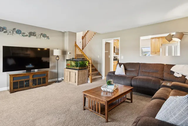 $435,000 | 1316 Wilson Avenue, Wheaton, IL 60189