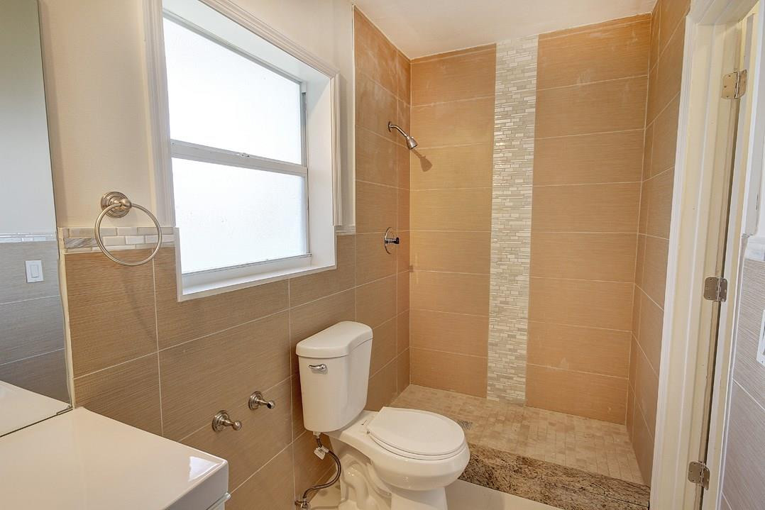847 Northwest 7th Street Boca Raton, FL 33486 - Photo 13 of 20 Photo 13
