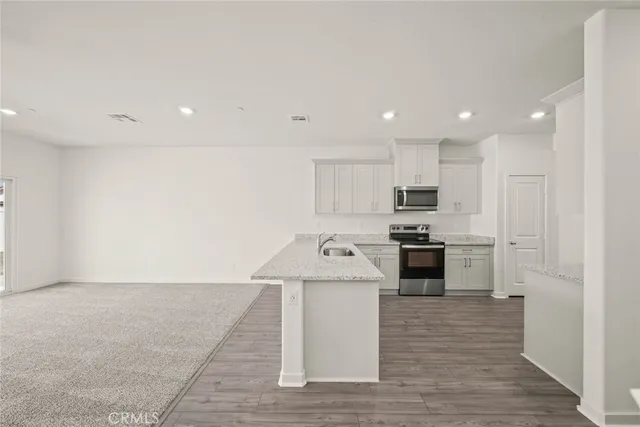 $689,900 | 42500 Aruba Court, Indio, CA 92201