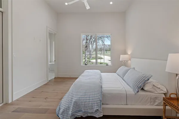 $3,975,000 | 3810 Windward Way, Malakoff, TX 75148