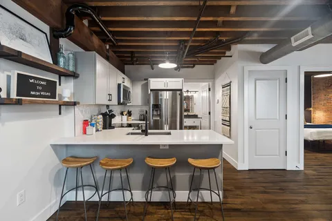 $415,000 | 610 21st Avenue North, Unit 303, Nashville, TN 37203