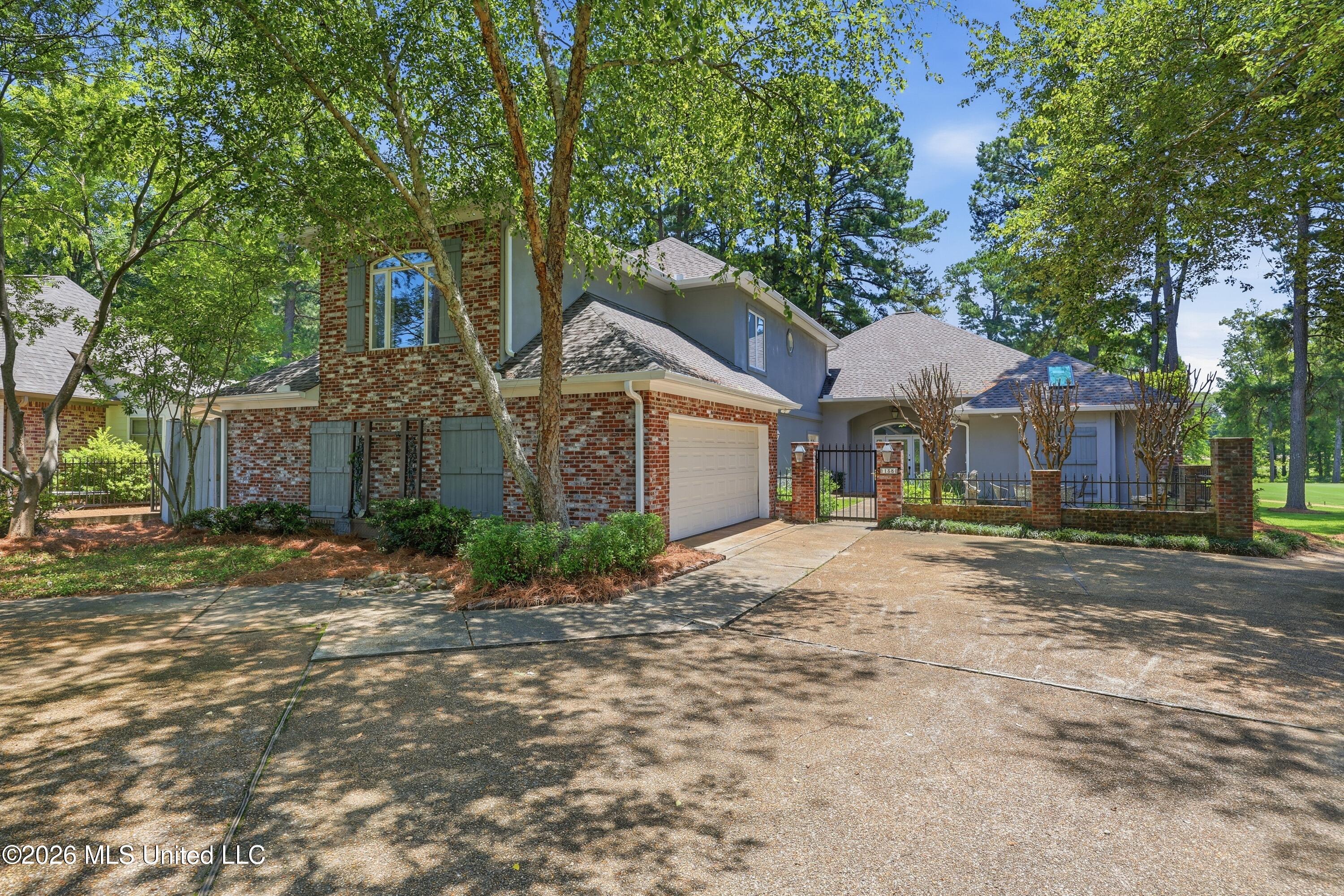 138 Pine Ridge Circle Brandon, MS 39047 - Photo 1 of 47 138 Pine Ridge Cir \ Hometoursms.com (2)