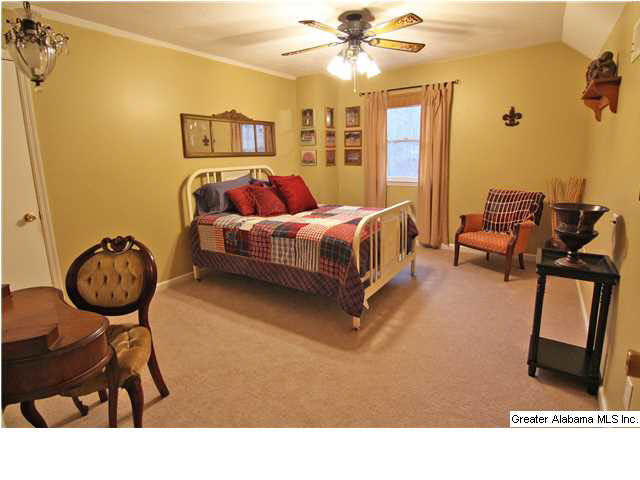 5228 Bonnie Ruth Road Trussville, AL 35173 - Photo 10 of 13