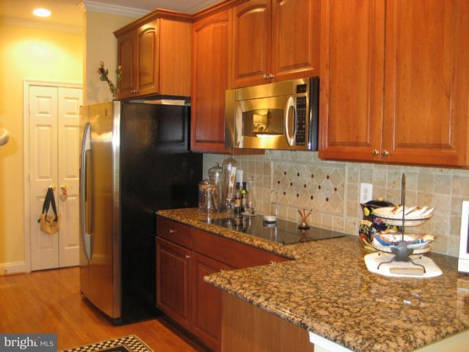 2635 Mill Race Road Frederick, MD 21701 - Photo 11 of 30 Kitchen