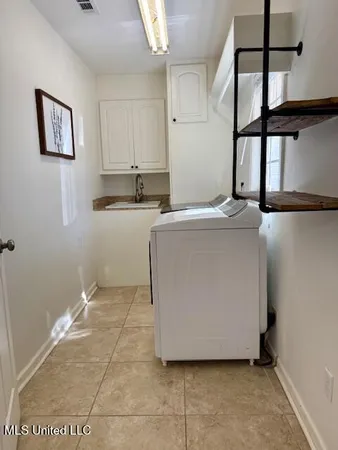 $268,000 | 306 Linda Drive, Clinton, MS 39056