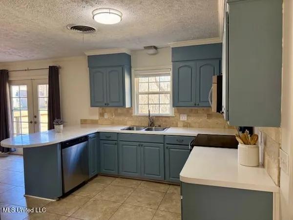 $268,000 | 306 Linda Drive, Clinton, MS 39056