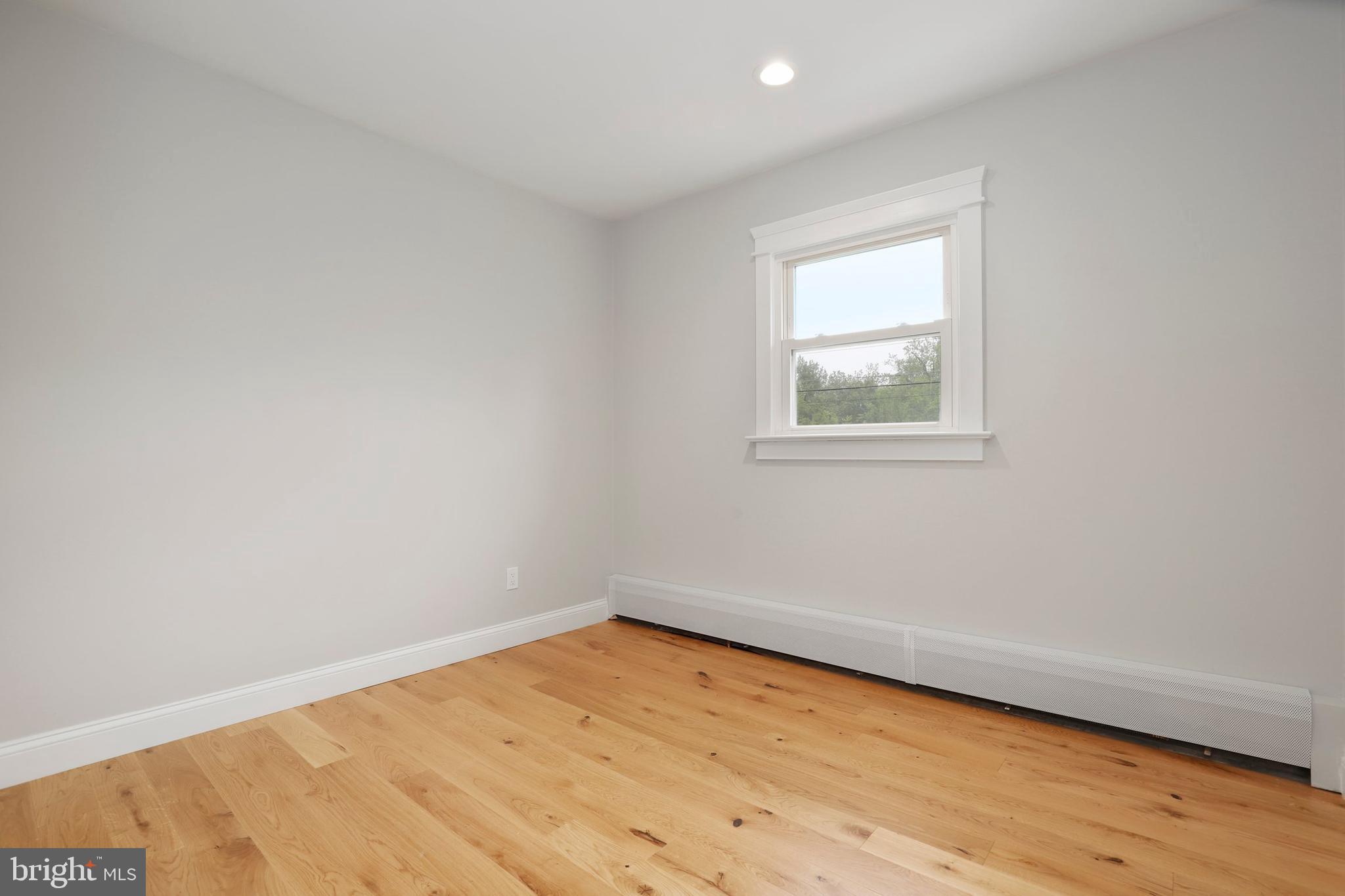 830 Snider Lane Silver Spring, MD 20905 - Photo 14 of 27 Gallery Image 14