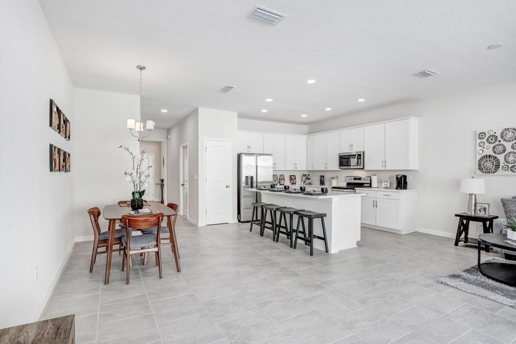 5347 Coldpine Place Seffner, FL 33584 - Photo 7 of 25 Gallery Image 7