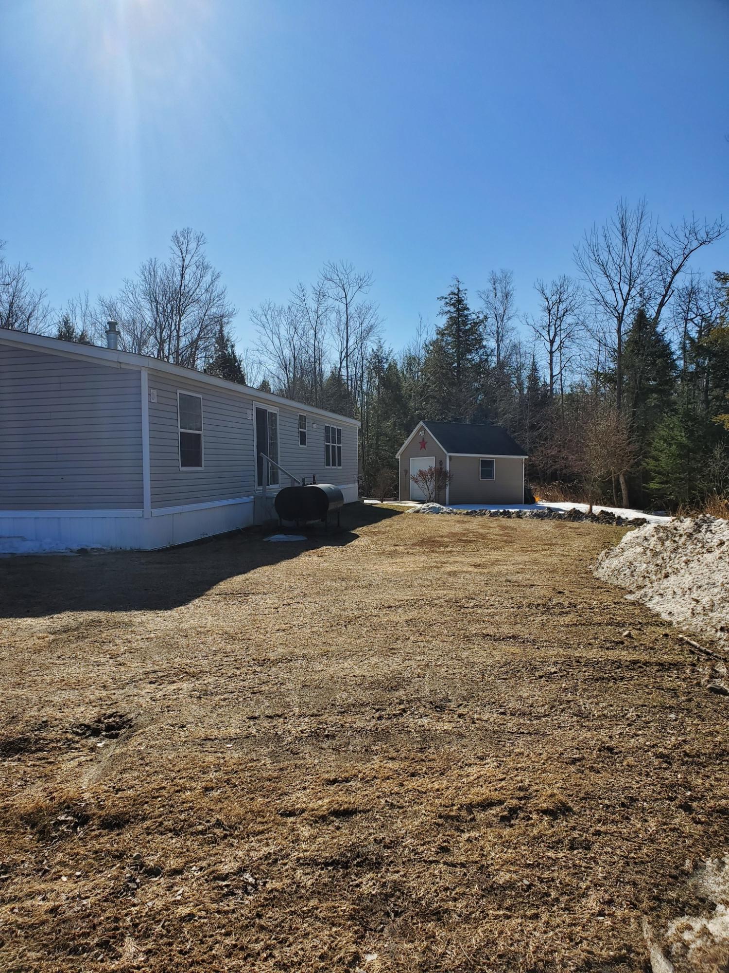 41 Green Road Fairfield, ME 04937 - Photo 5 of 39 5 (1)