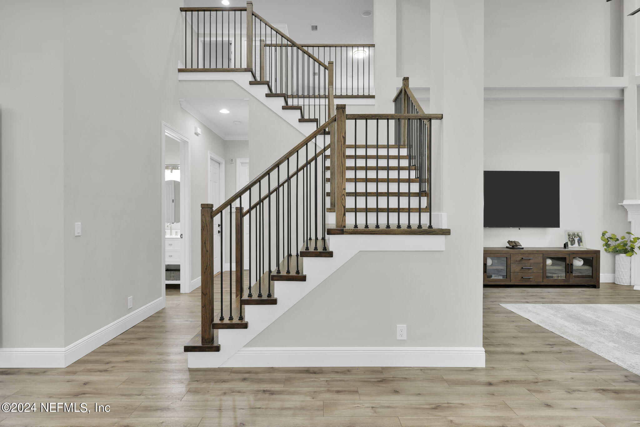 7857 Mt Ranier Drive Jacksonville, FL 32256 - Photo 13 of 51 14-web-or-mls-7857 Mt Ranier_014