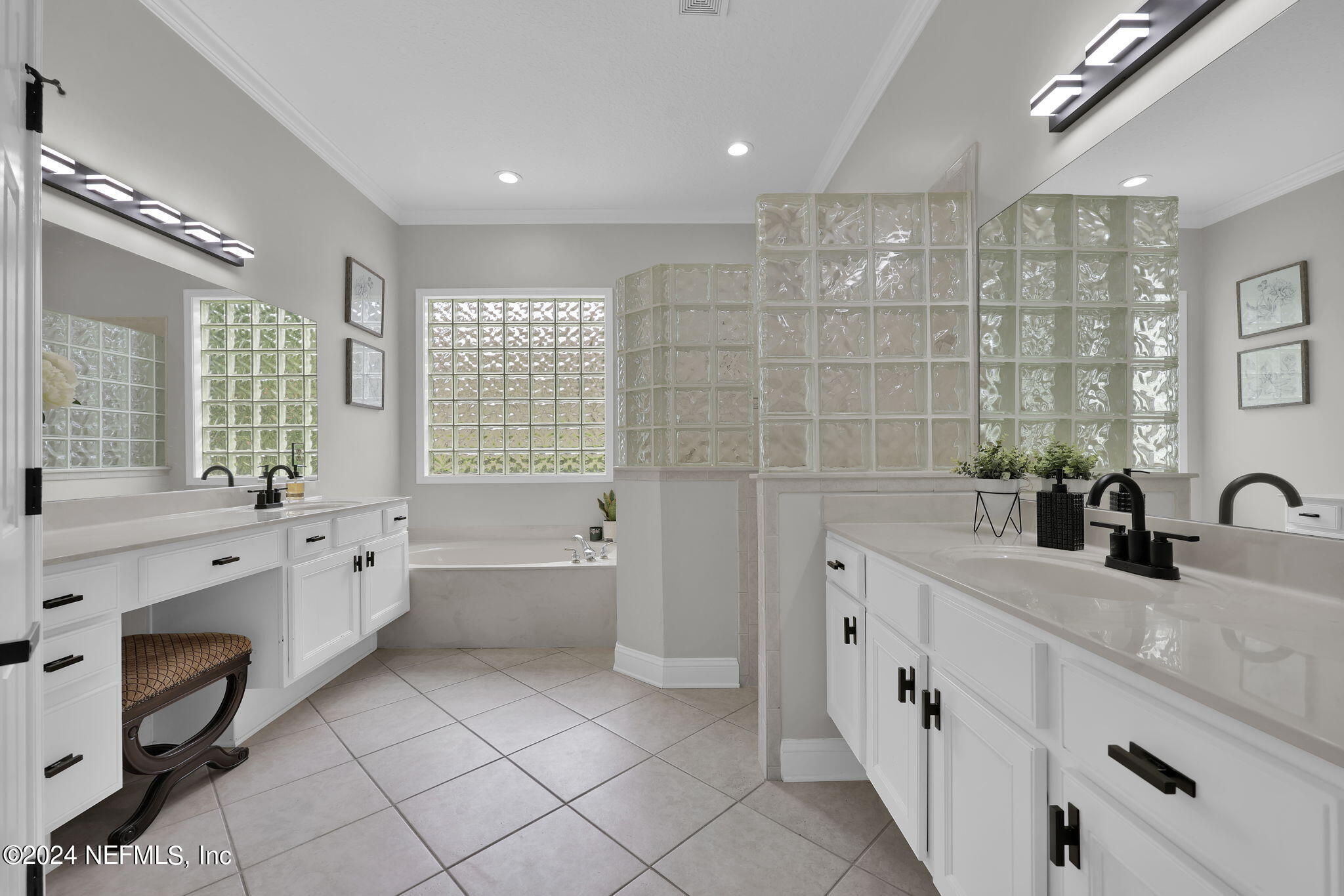 7857 Mt Ranier Drive Jacksonville, FL 32256 - Photo 34 of 51 28-web-or-mls-7857 Mt Ranier_028