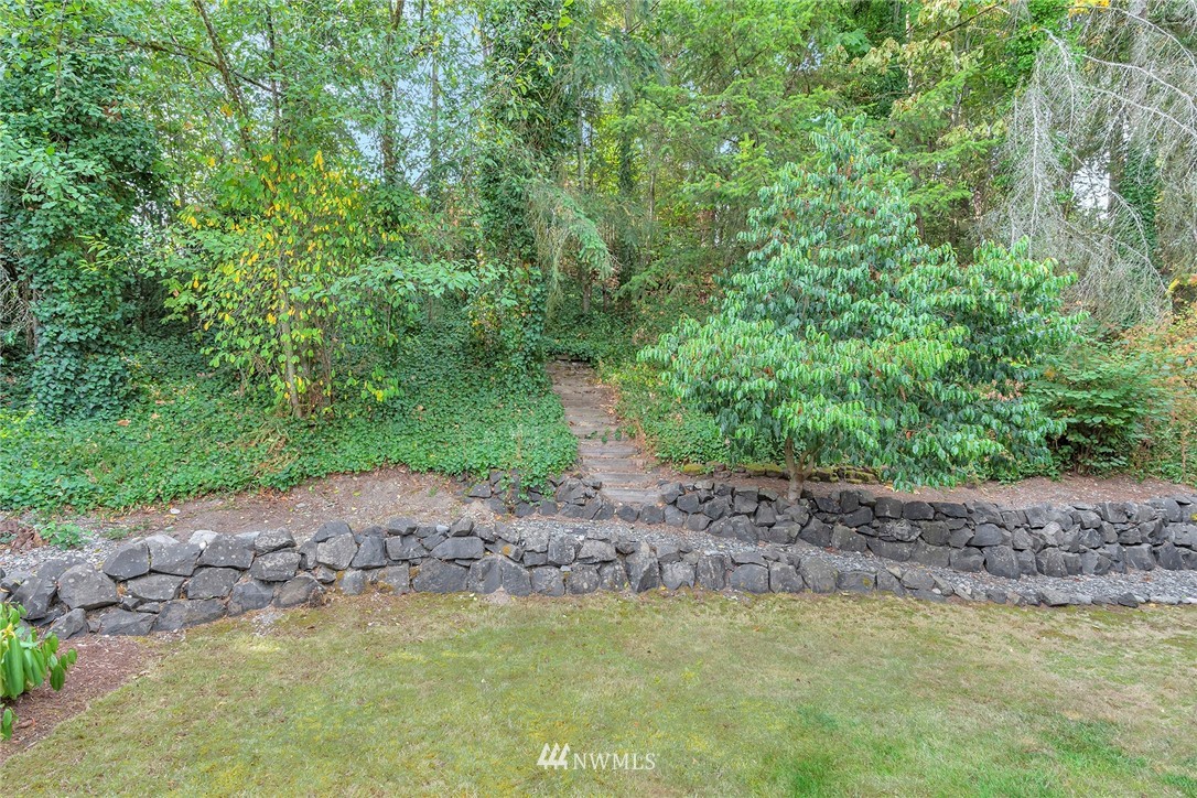 2219 Northeast 23rd Street Renton, WA 98056 - Photo 27 of 31 Gallery Image 27
