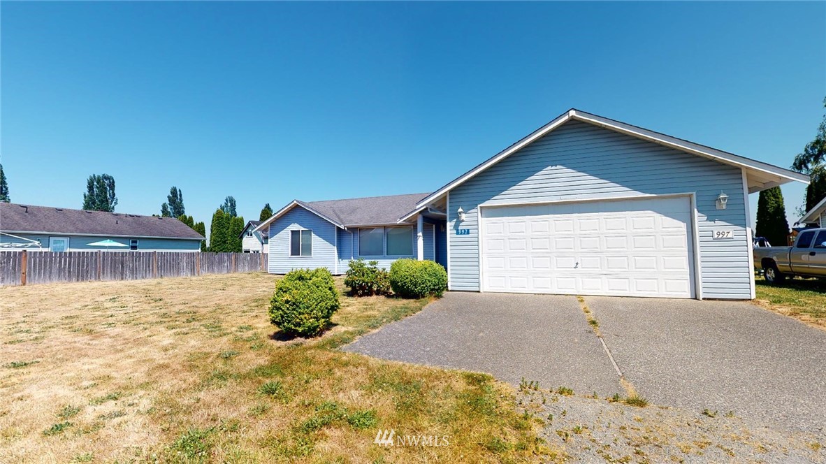 997 Peterson Road Burlington, WA 98233 - Photo 2 of 18