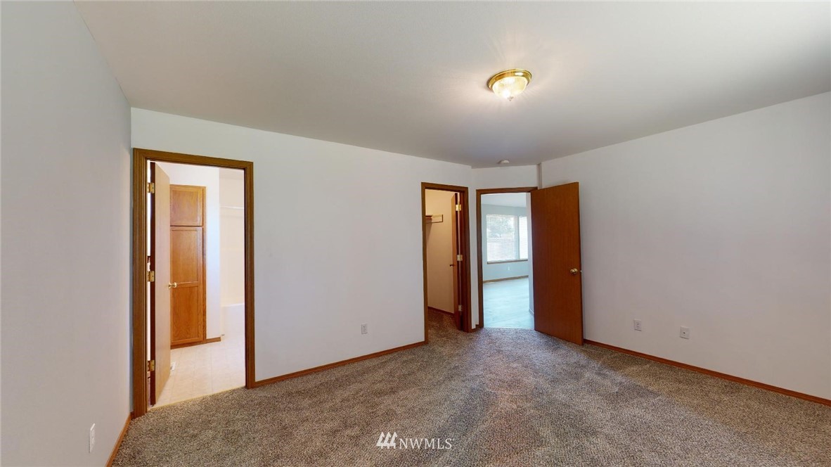 997 Peterson Road Burlington, WA 98233 - Photo 11 of 18