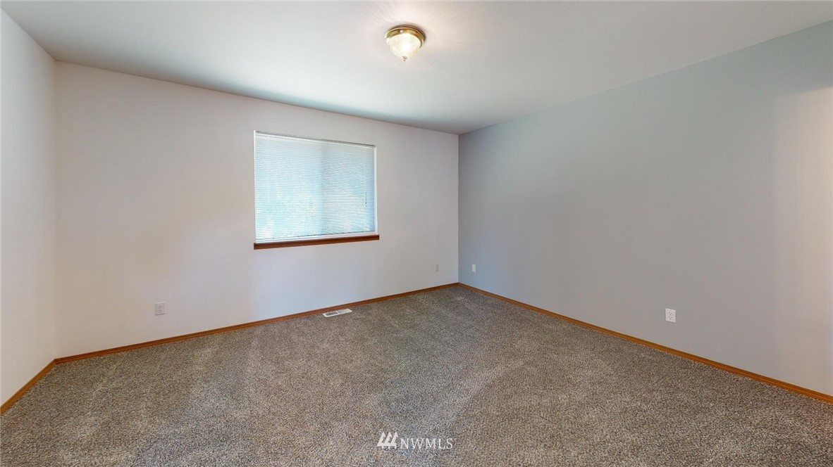 997 Peterson Road Burlington, WA 98233 - Photo 10 of 18