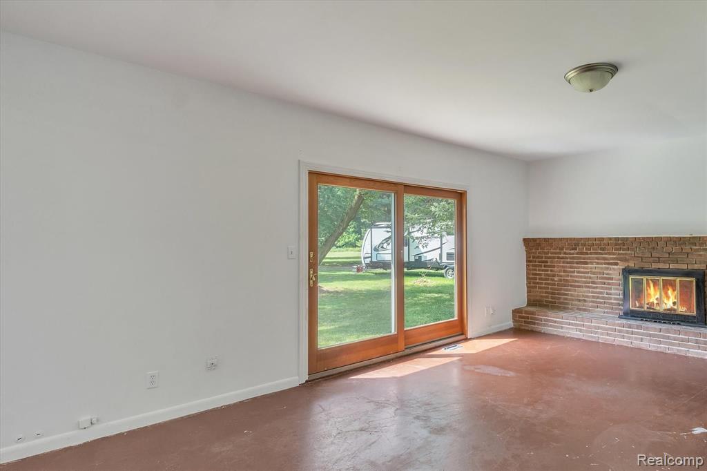 535 North Nicholson Road Fowlerville, MI 48836 - Photo 26 of 68