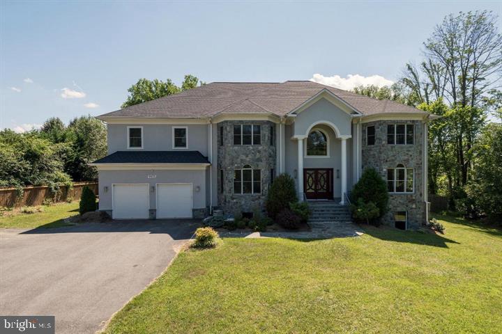 9830 River Road Potomac, MD 20854 - Photo 1 of 31 Front View
