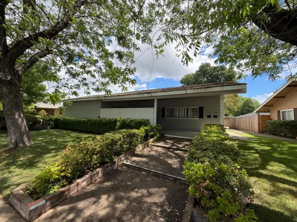 $626,000 | 7706 Brentwood Drive, Stockton, CA 95207