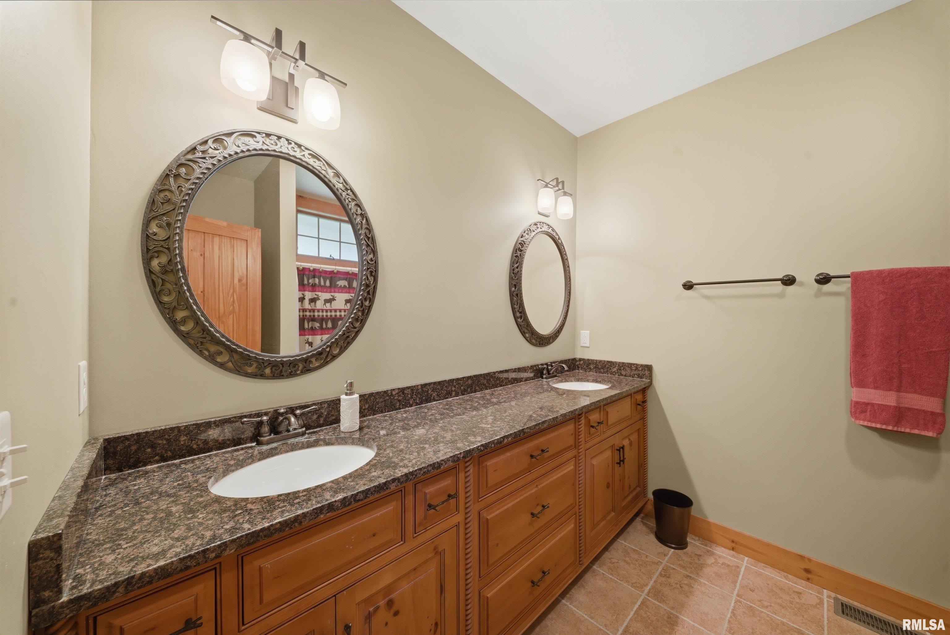 233 Swan Lake Road Avon, IL 61415 - Photo 22 of 55