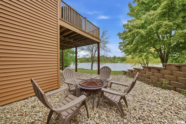 $439,900 | 233 Swan Lake Road, Avon, IL 61415