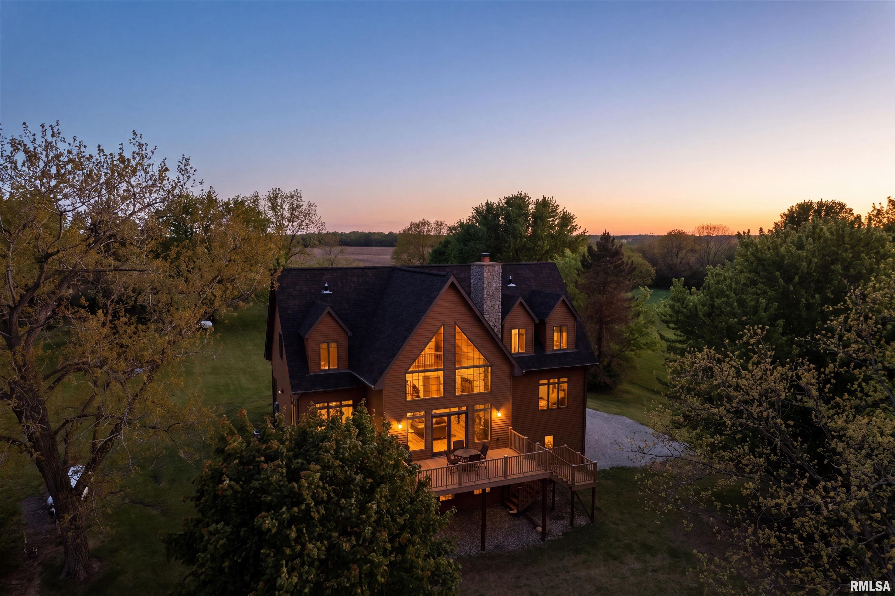 233 Swan Lake Road Avon, IL 61415 - Photo 4 of 55