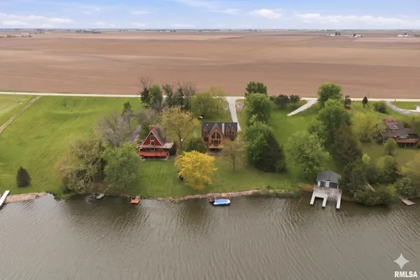 $439,900 | 233 Swan Lake Road, Avon, IL 61415