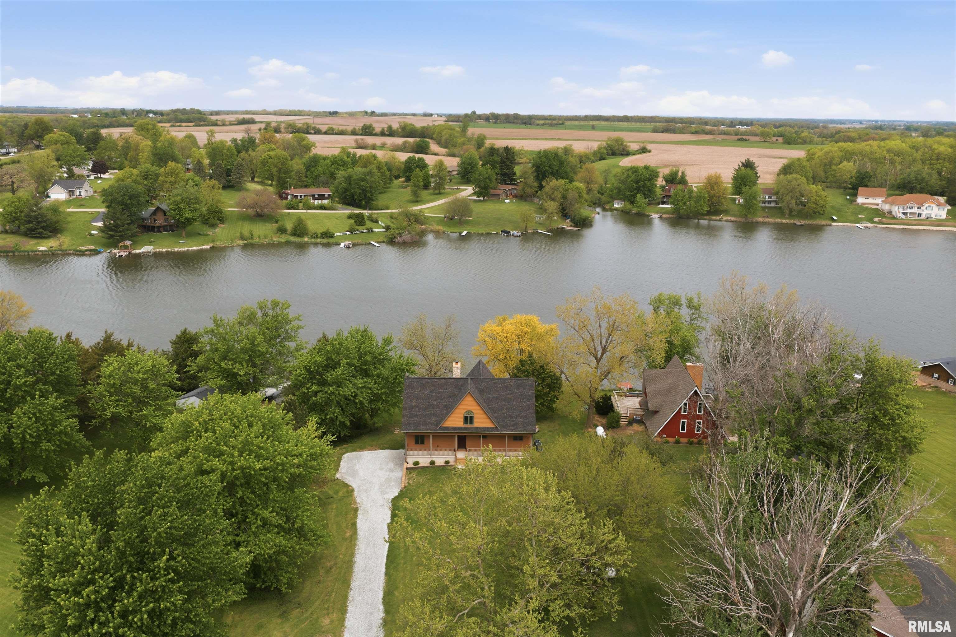 233 Swan Lake Road Avon, IL 61415 - Photo 6 of 55