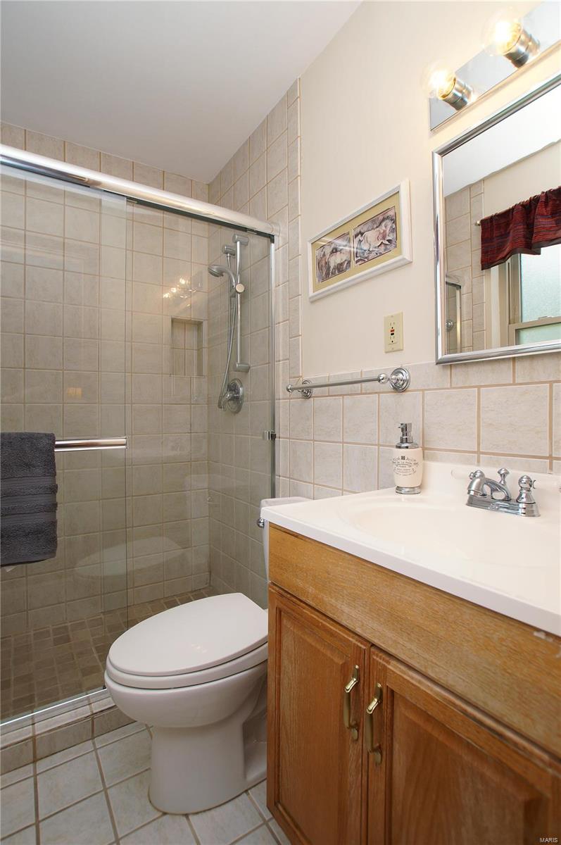 541 North Mason Road St. Louis, MO 63141 - Photo 20 of 29 Gallery Image 20