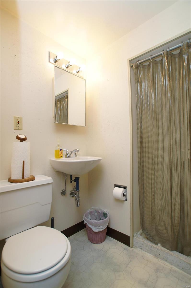 541 North Mason Road St. Louis, MO 63141 - Photo 26 of 29 Gallery Image 26