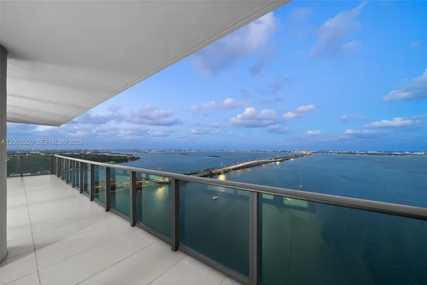 $1,750,000 | 3131 Northeast 7th Avenue, Unit 3306, Miami, FL 33137