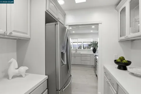 $2,895,000 | 128 Diablo View Drive, Orinda, CA 94563