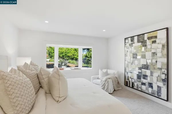 $2,650,000 | 128 Diablo View Drive, Orinda, CA 94563