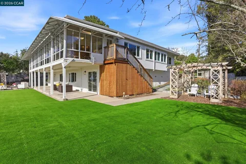$2,895,000 | 128 Diablo View Drive, Orinda, CA 94563