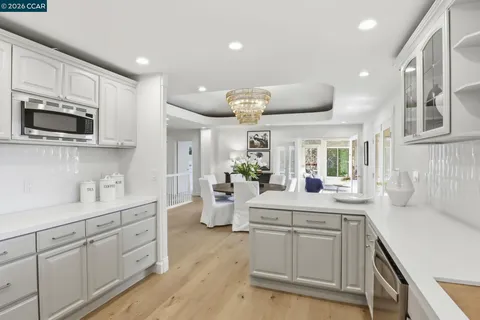 $2,895,000 | 128 Diablo View Drive, Orinda, CA 94563