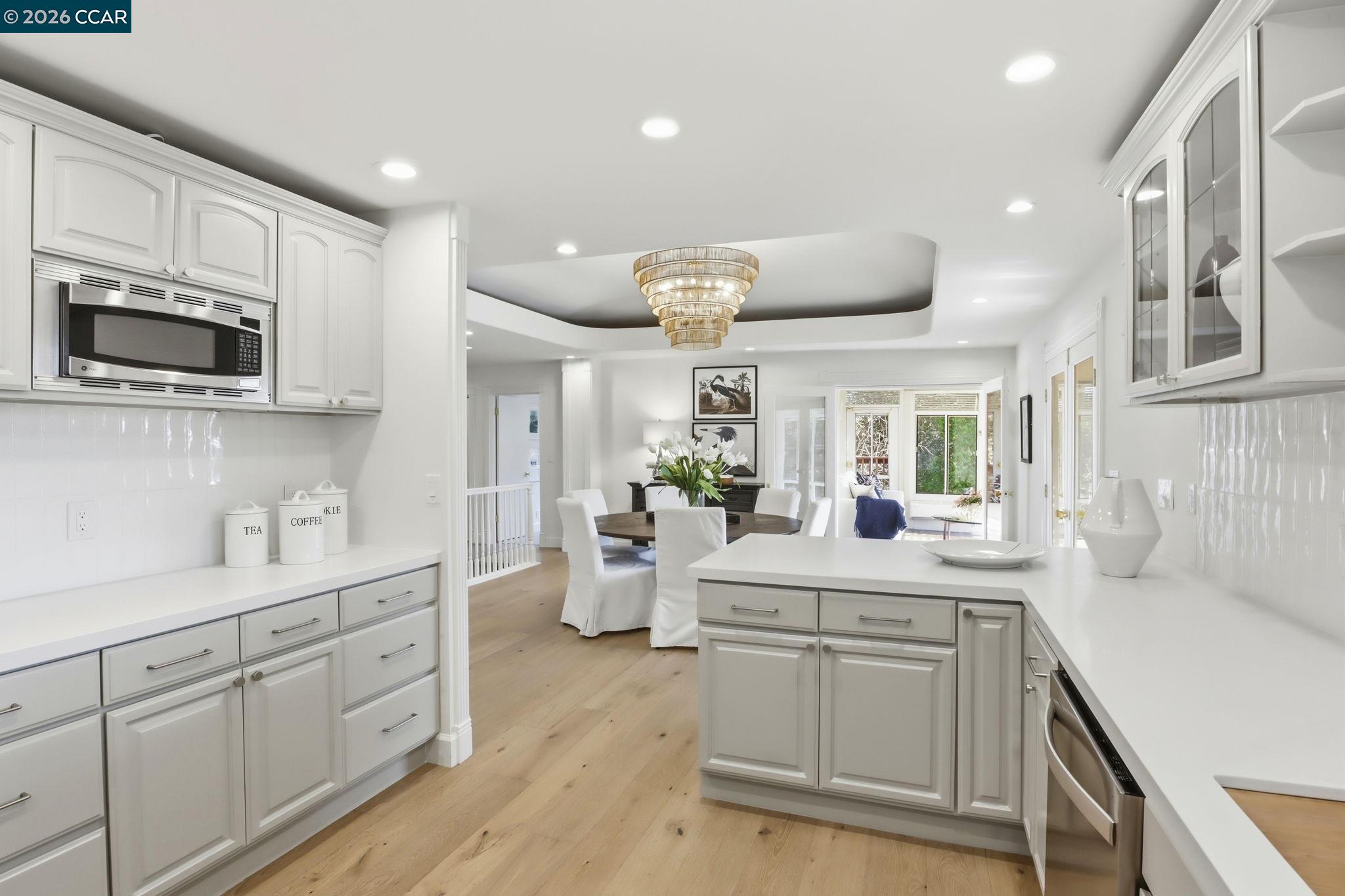 128 Diablo View Drive Orinda, CA 94563 - Photo 10 of 56