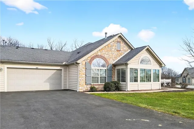 $415,000 | 542 Fair Meadow Drive, Washington, PA 15301