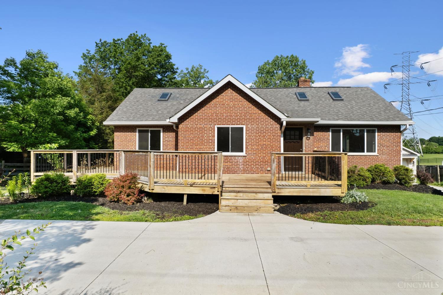 2183 8 Mile Road Cincinnati, OH 45244 - Photo 2 of 54