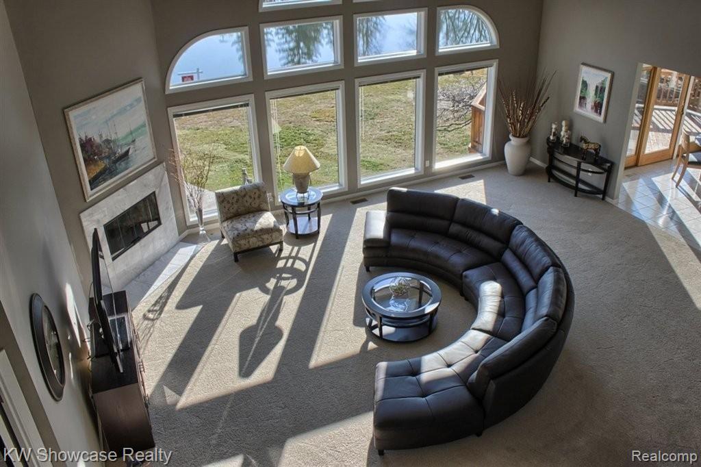 2901 East Commerce Road Commerce Township, MI 48382 - Photo 4 of 25 Great Room from Bridge