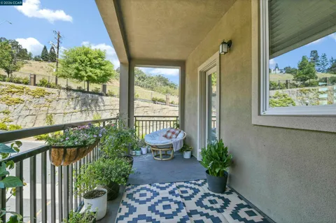 $725,000 | 601 Tierney Place, Martinez, CA 94553