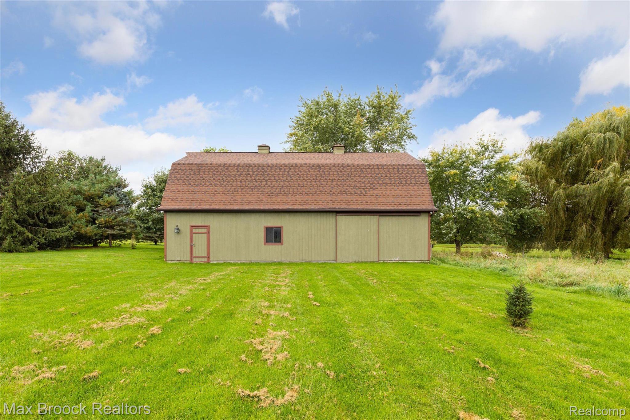 2345 Castle Road North Branch, MI 48461 - Photo 27 of 32 Gallery Image 27