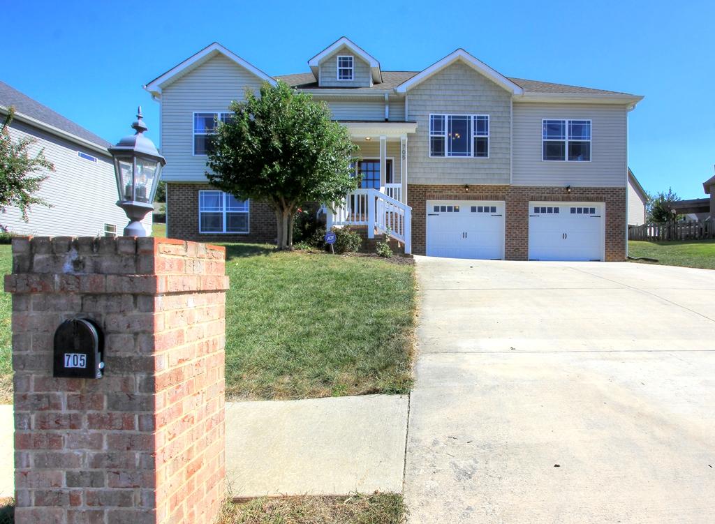 705 Windrush Loop Chattanooga, TN 37421 - Photo 4 of 37 705 Windrush Loop (5)