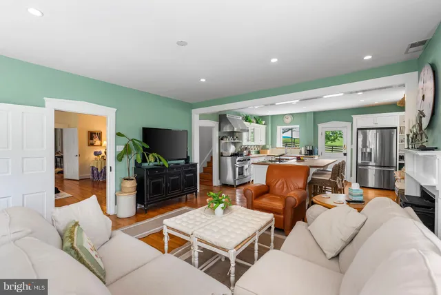 $1,475,000 | 2810 Hoffman Mill Road, Hampstead, MD 21074