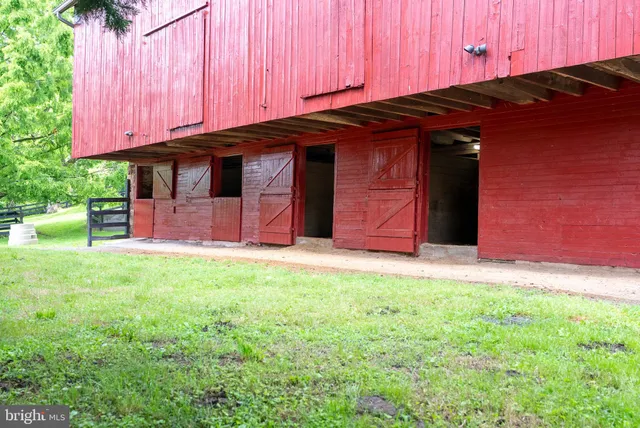 $1,475,000 | 2810 Hoffman Mill Road, Hampstead, MD 21074