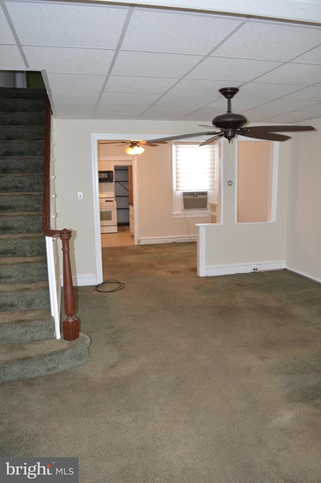 7146 Marsden Street Philadelphia, PA 19135 - Photo 4 of 29