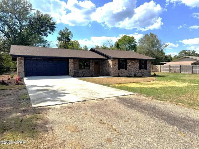 $265,000 | 2933 Wildwood Circle, Marianna, FL 32448