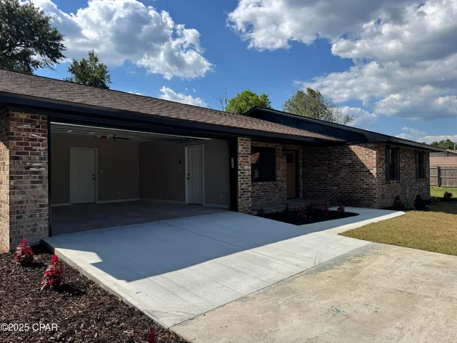 $265,000 | 2933 Wildwood Circle, Marianna, FL 32448