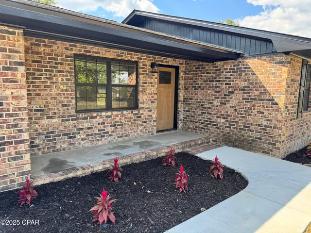 $265,000 | 2933 Wildwood Circle, Marianna, FL 32448